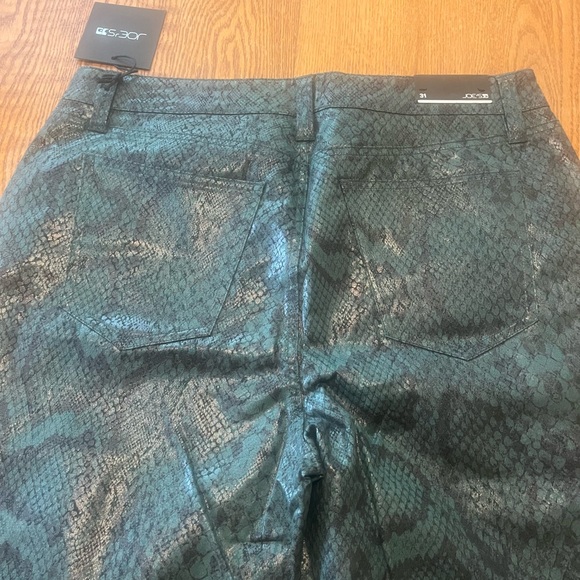NWT Joes Jeans High Rise Straight Leg Crop Green Faux Snake Scaled Bistro 31 - Picture 12 of 12